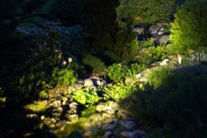 10-30-1000-03 Gartengestaltung Ein schön gestalteter Garten erhöht Ihr Wohlbefinden Wir helfen Ihnen bei Ihrem Wunschgarten. Gartengestaltung mit Sichtschutz aus Naturholz Gartengestaltung mit Sichtschutz aus Naturholz ; Gartengestaltung mit Sichtschutz aus Stahl und Naturholz Gartengestaltung mit Sichtschutz aus Stahl und Naturholz Gartengestaltung mit Holzboden und Sichtschutz aus Stahl Gartengestaltung mit Holzboden und Sichtschutz aus Stahl Wohlfühlgarten mit Brunnen Wohlfühlgarten mit Brunnen Gartengestaltung mit Naturbach bei Nacht